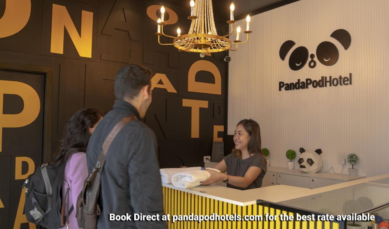 Panda Pod Hotel ريتشموند، كولومبيا البريطانية المظهر الخارجي الصورة