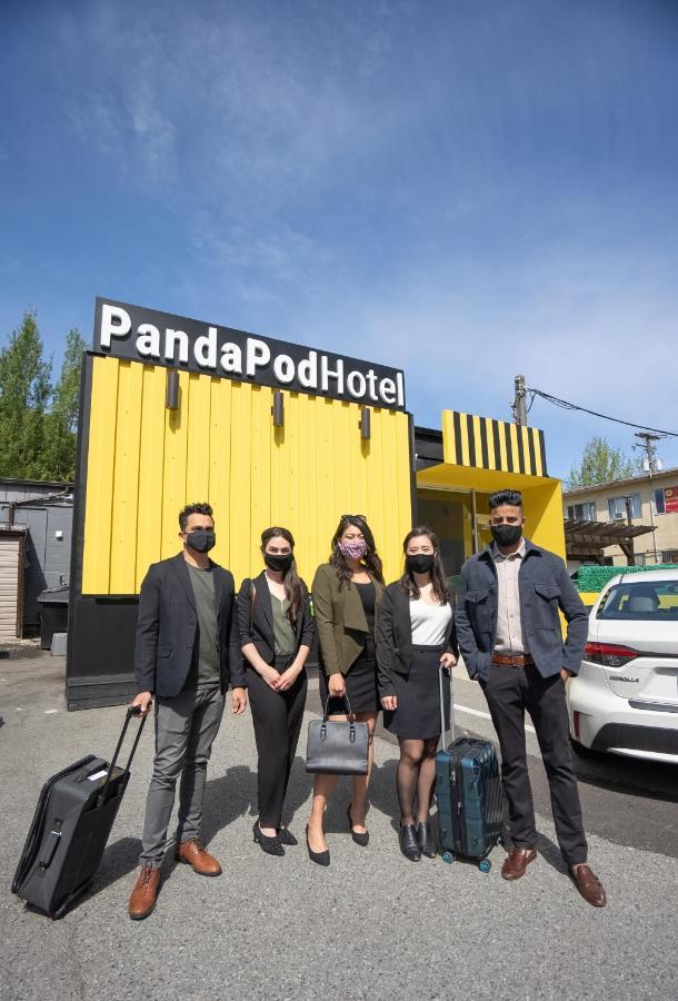 Panda Pod Hotel ريتشموند، كولومبيا البريطانية المظهر الخارجي الصورة