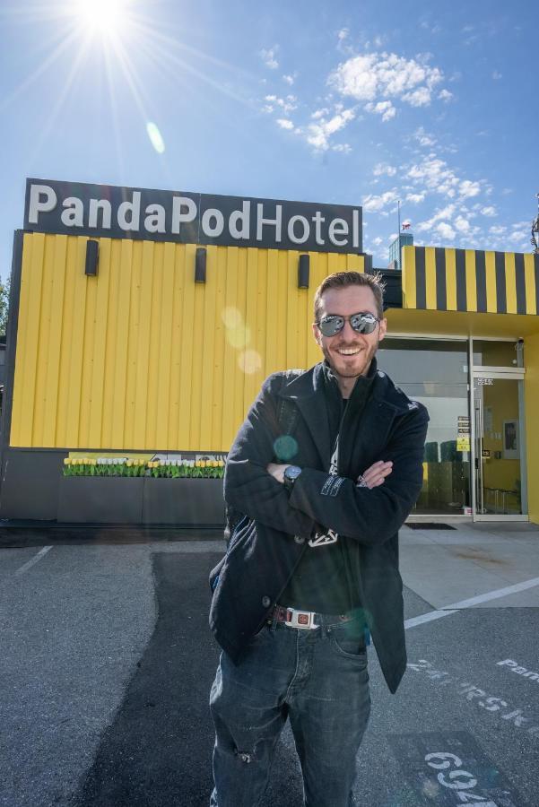 Panda Pod Hotel ريتشموند، كولومبيا البريطانية المظهر الخارجي الصورة